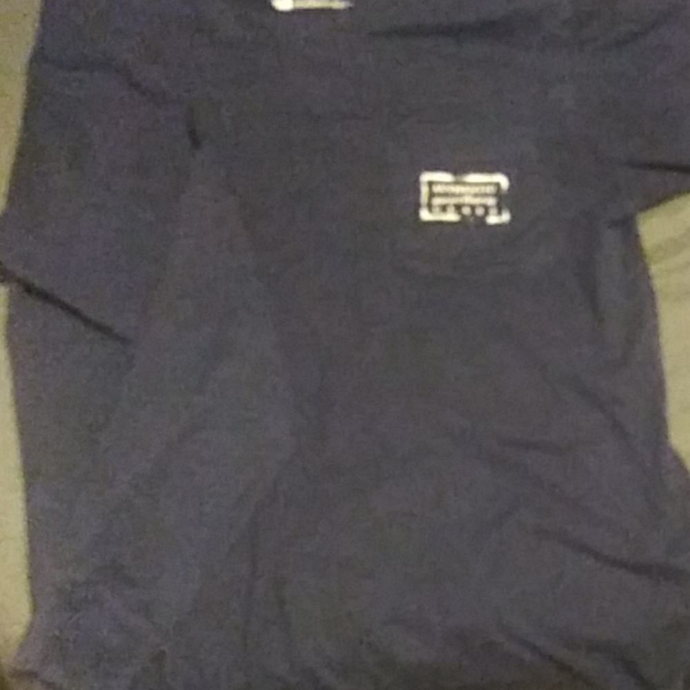 Long sleeve t-shirt